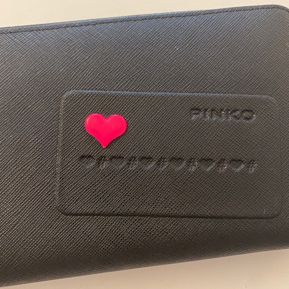 Pinko Wallet - Picture 6 of 6